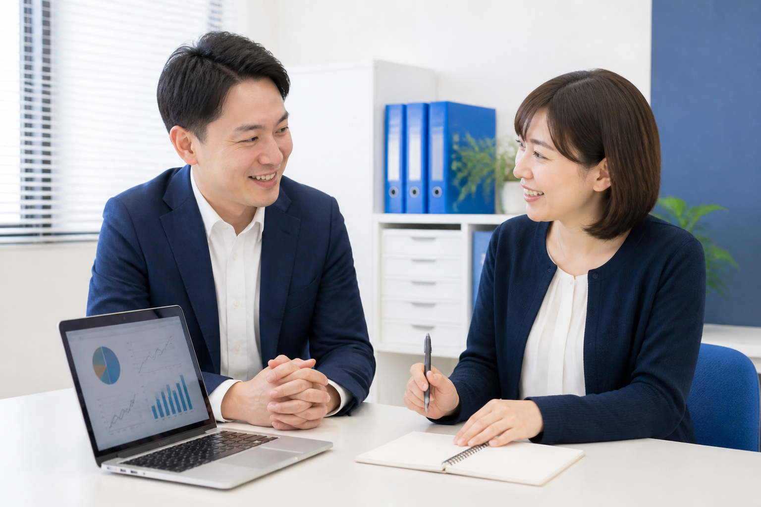 SNSの反応と広報目的を振り返る地方議員とスタッフ